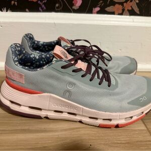 On Running Women's Sneakers - FREE PEOPLE blue and Pink with Purple Laces